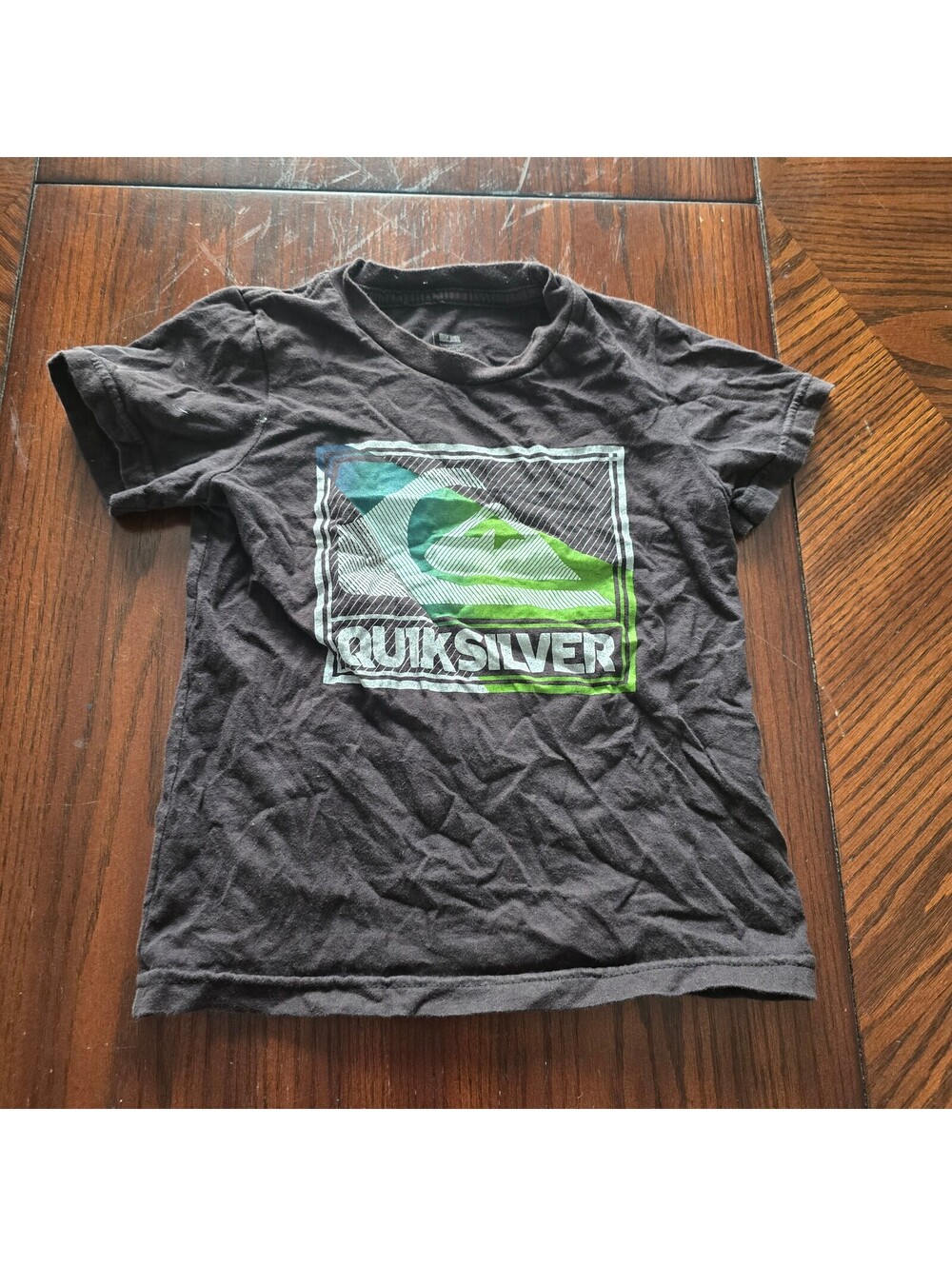 Quiksilver Black Graphic T Shirt L